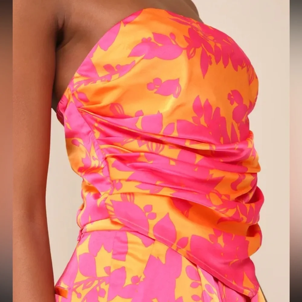 Instinctive Glam Pink and Orange Strapless Top - Picture 4 of 4